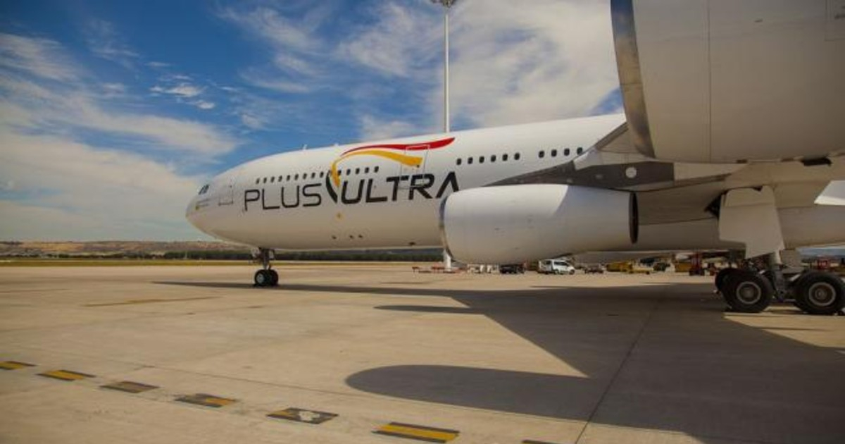 Controversial Financial Rescue of Plus Ultra Airlines and Arrest of Executives
