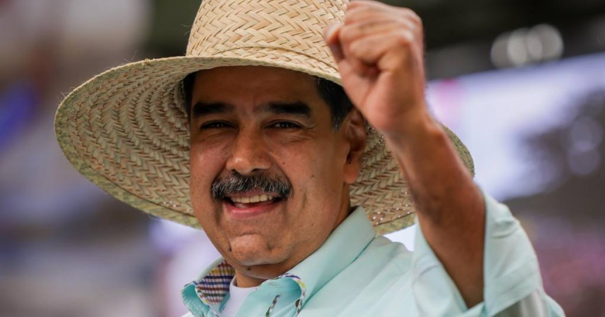 Maduro dedicates a song to Americans who don't want war: "Don't worry, be happy"