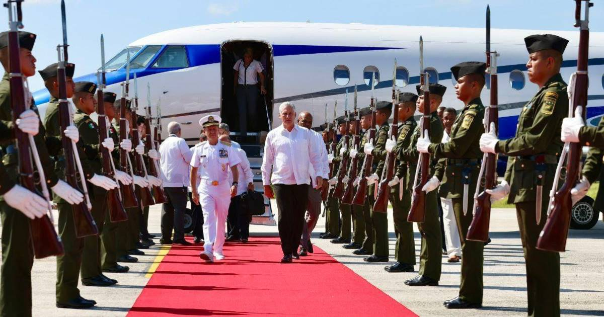 Mexican Media Raises Concerns Over Cuban Leadership's Jet Stationed in Mexico