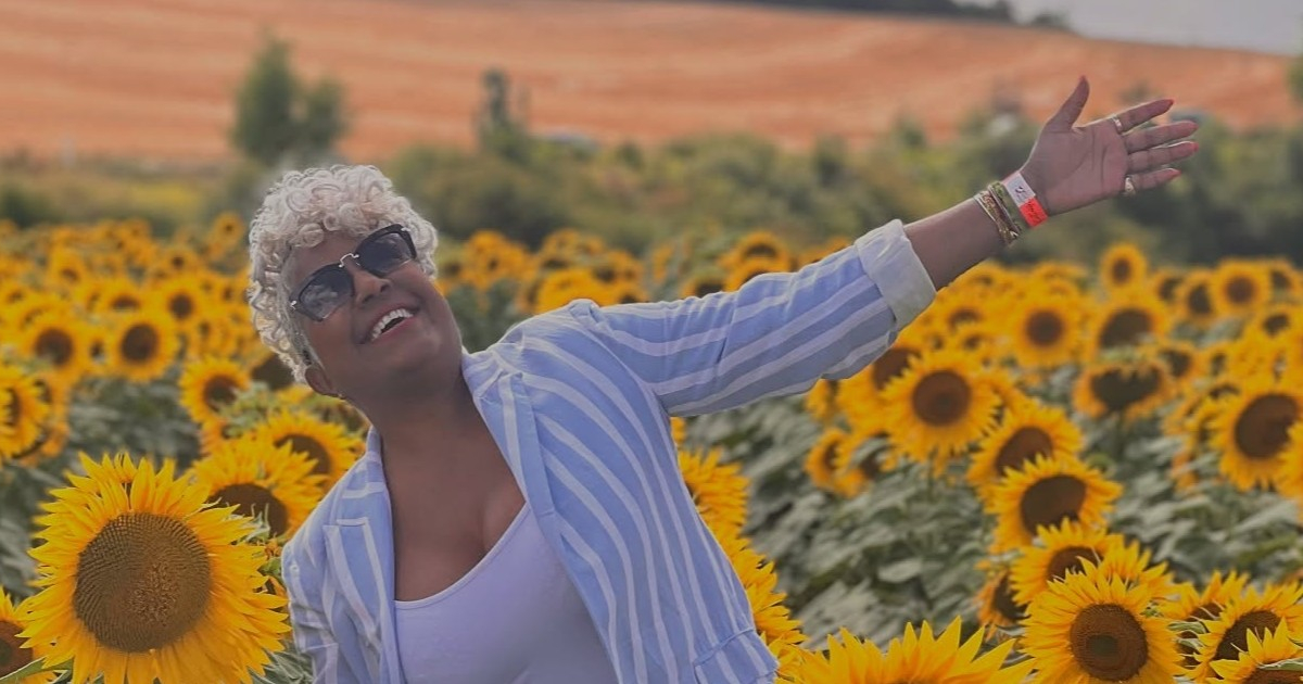 Haila asks San Lázaro for the prisoners, the mothers, and the forgotten of Cuba