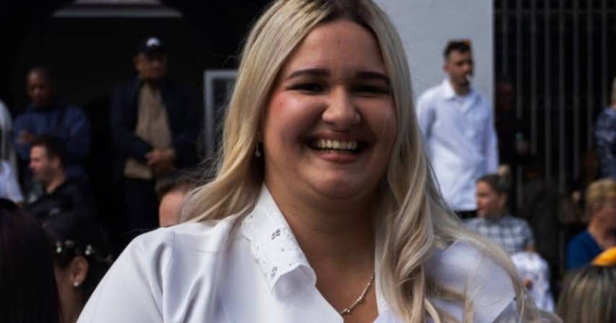 Doctor Lilian Borroto Detained While Demonstrating for Her Mother's Arrest