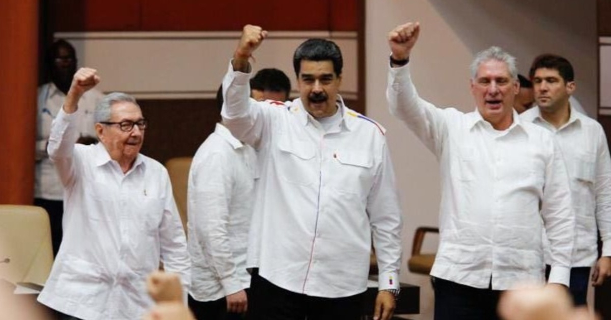 PCC stands united with Maduro and accuses the U.S. of "fascist aggression."