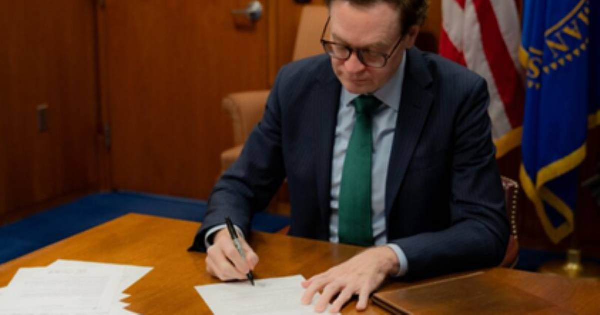 Surprise for sponsors: The U.S. demands reimbursement of public aid used by immigrants