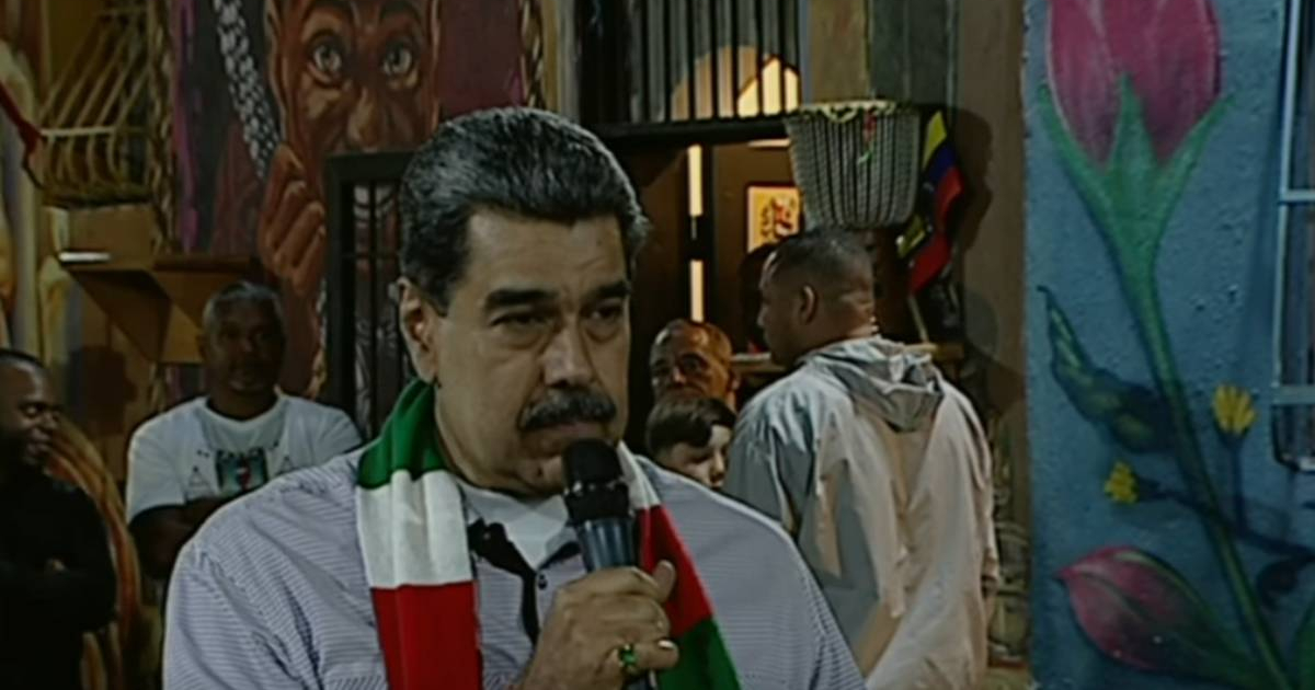 Maduro Rings in Christmas Declaring He's No "Tycoon" and Trump Can't Overpower Him