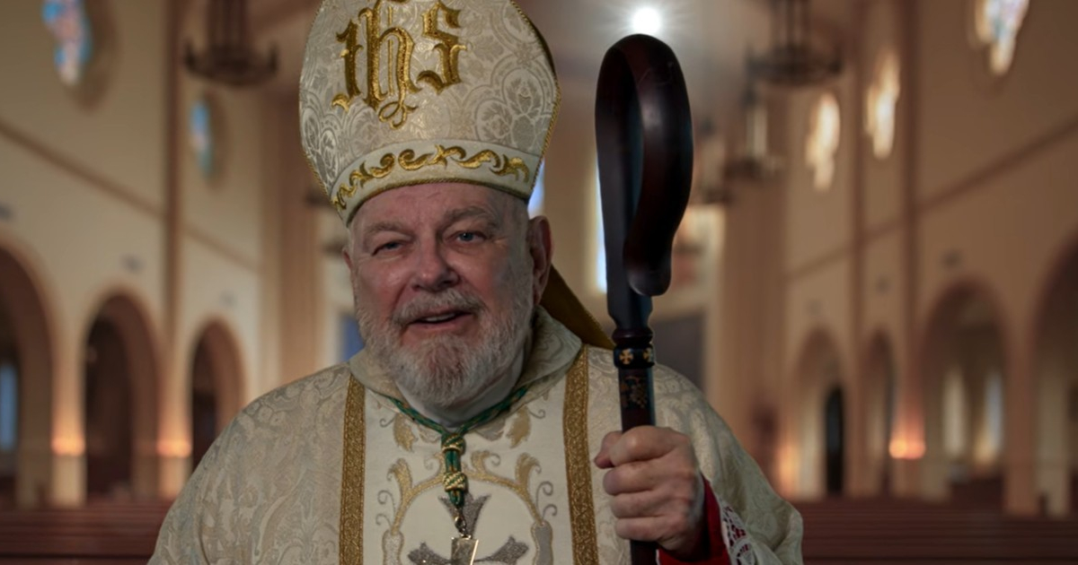 Archbishop of Miami's Christmas Message Highlights Migrants' Dignity