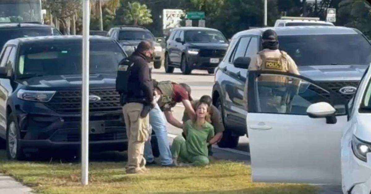 Judicial Ruling Bars ICE from Arresting Migrants at California Courthouses