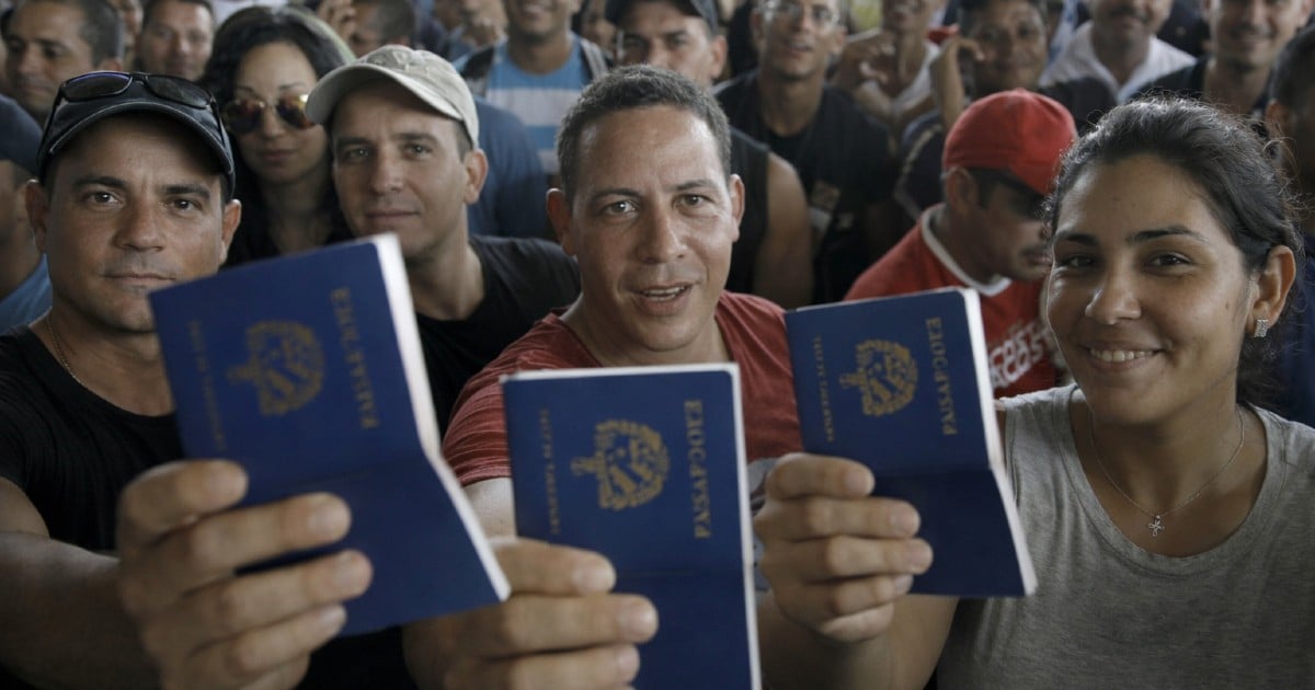 Cuban emigration in 2025: global redistribution of the exodus and demographic collapse