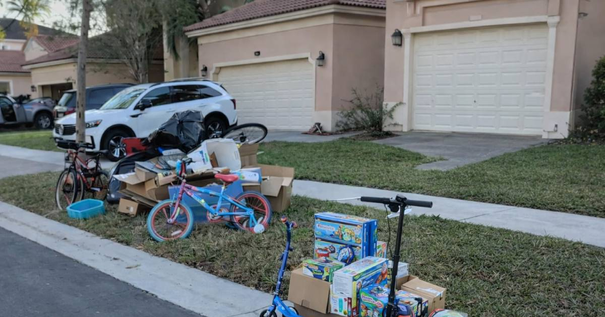 "One person's trash is another's treasure": Cuban shows the surprises left by their neighbors in the U.S.