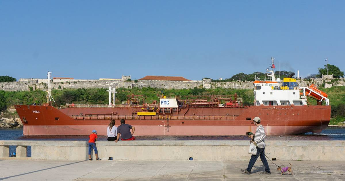 The U.S. allows Mexico to continue supplying oil to Cuba despite Trump's message