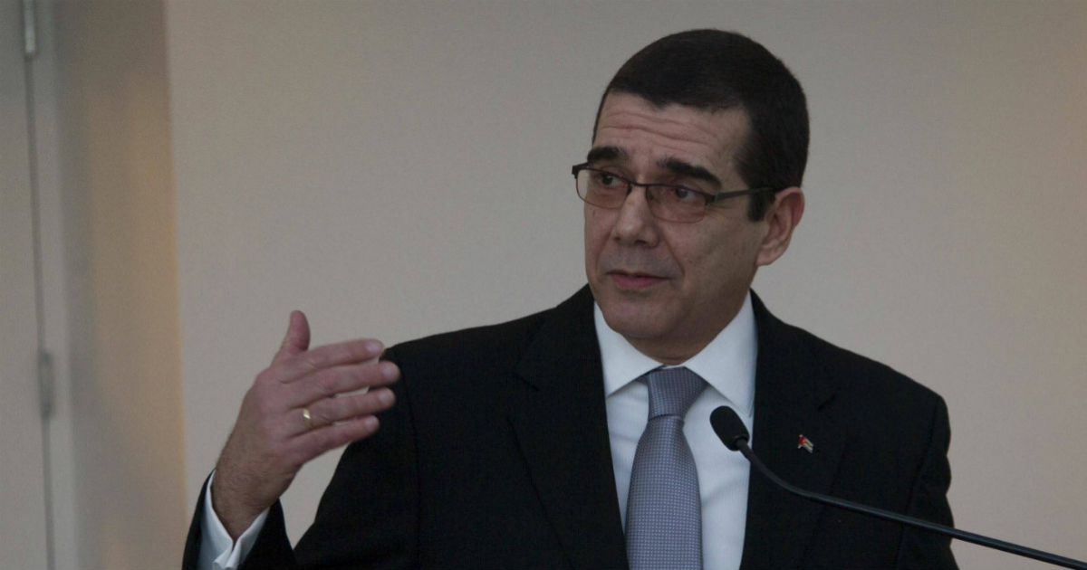 "Fear is Not on Our Menu": Former Cuban Ambassador Challenges Trump's Warnings