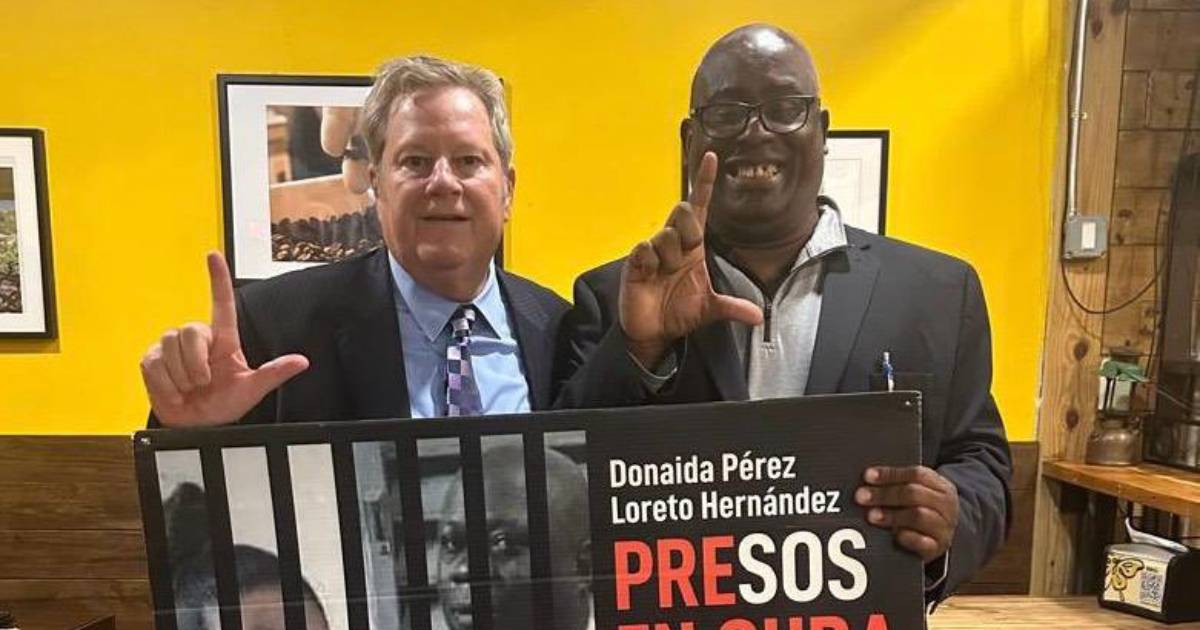 Ambassador Mike Hammer meets with Cuban dissident "Antúnez" and demands the release of political prisoners