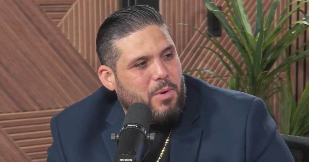 From hiding his voice in Cuba to conquering the microphones of Miami: the story of Alfred Álvarez, the Latin voice of college football