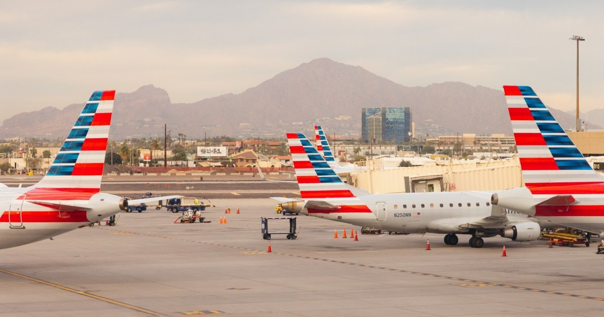 Looming Winter Storm May Disrupt U.S. Flights: How to Change Your Ticket for Free