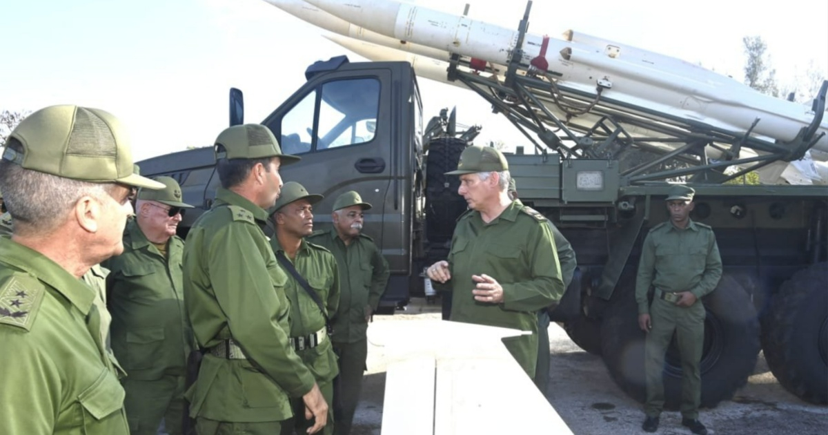 Díaz-Canel supervises military exercises amid tensions with the U.S.