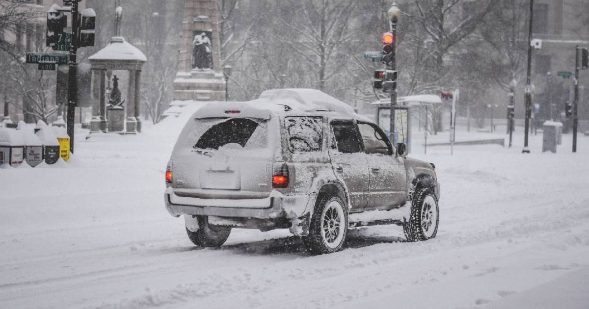 Trump Authorizes Emergency Declarations in Ten States Due to Severe Winter Storm
