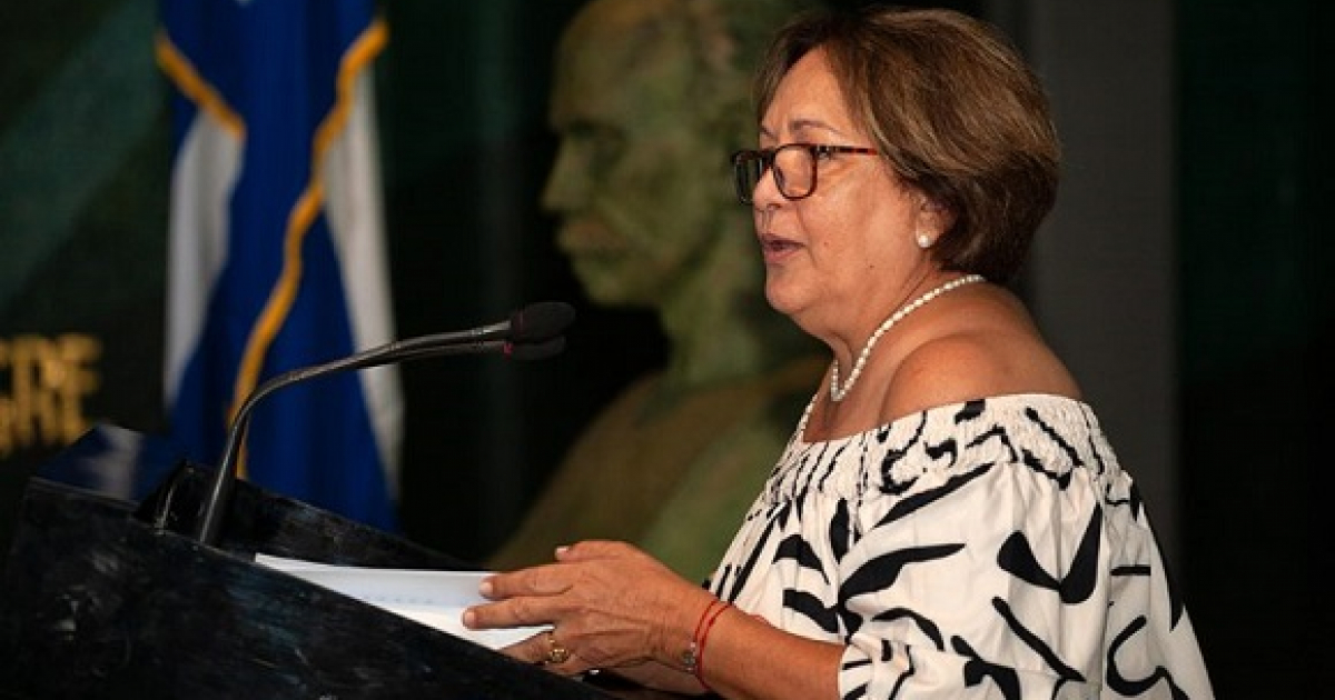 Mental Blackout: Arleen Rodríguez Sparks Meme Frenzy Claiming Martí Never Saw Electric Light