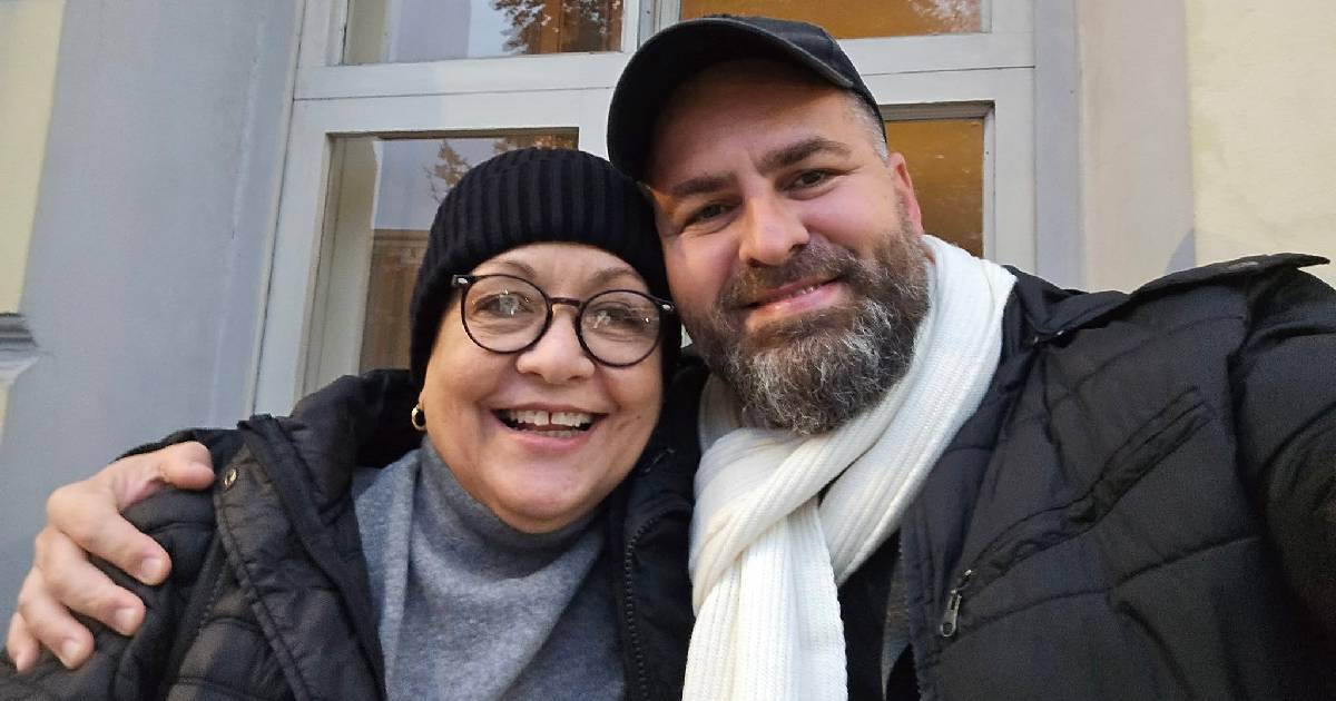 "They lack dignity and guts": pro-government journalist Oliver Zamora defends Arleen Rodríguez amid the controversy