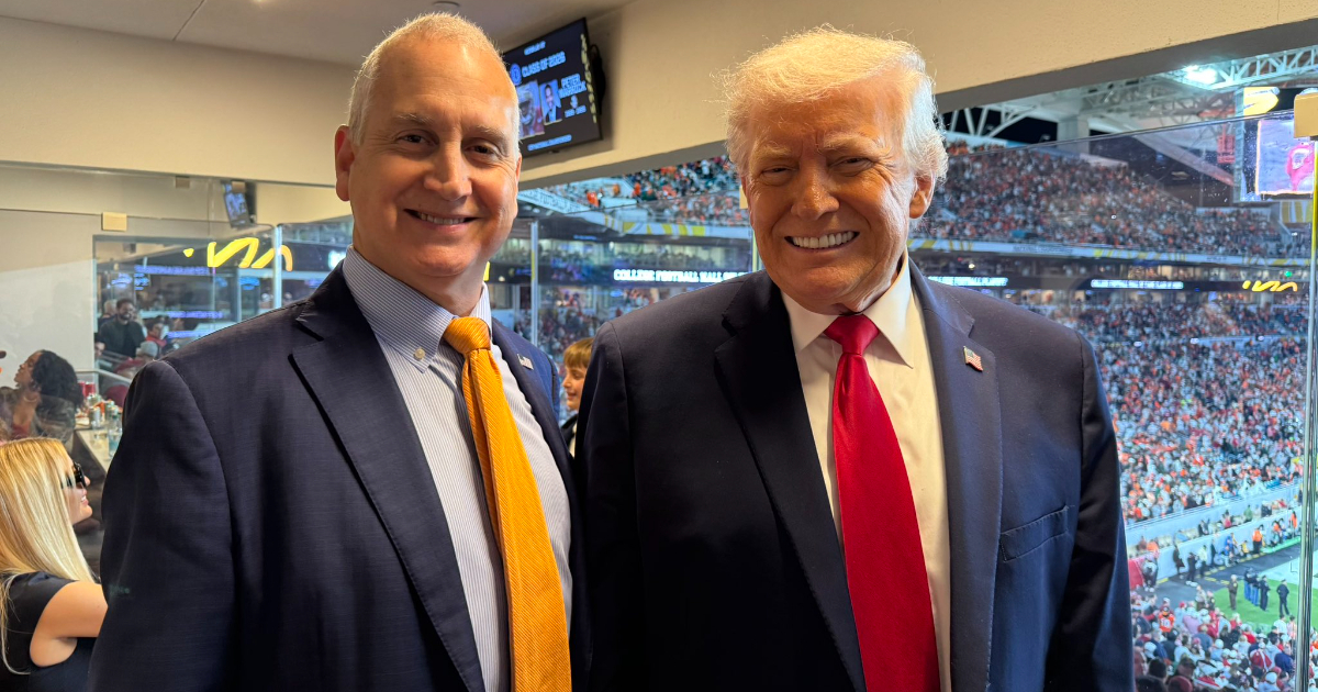 Mario Díaz-Balart claims that Trump will not allow a dictatorship 90 miles away: “The military presence remains in the Caribbean.”