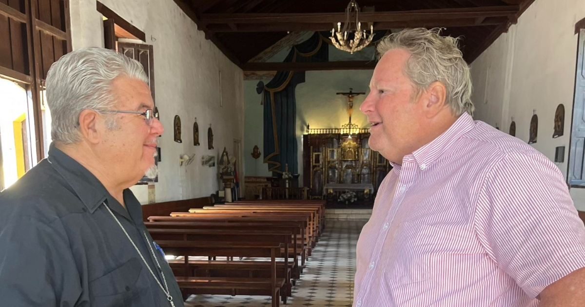 Harassment and Intimidation: U.S. Ambassador Mike Hammer Faces "Act of Repudiation" in Trinidad