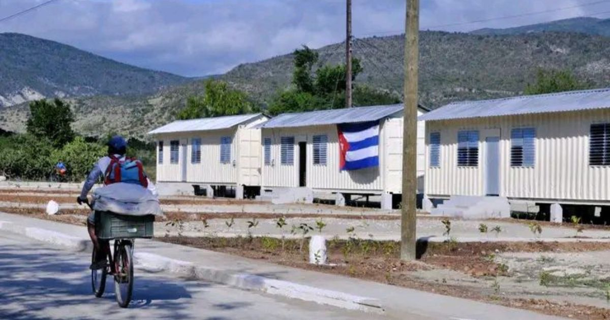 Cuban Government Provides Container Homes to Hurricane Victims in Guantánamo