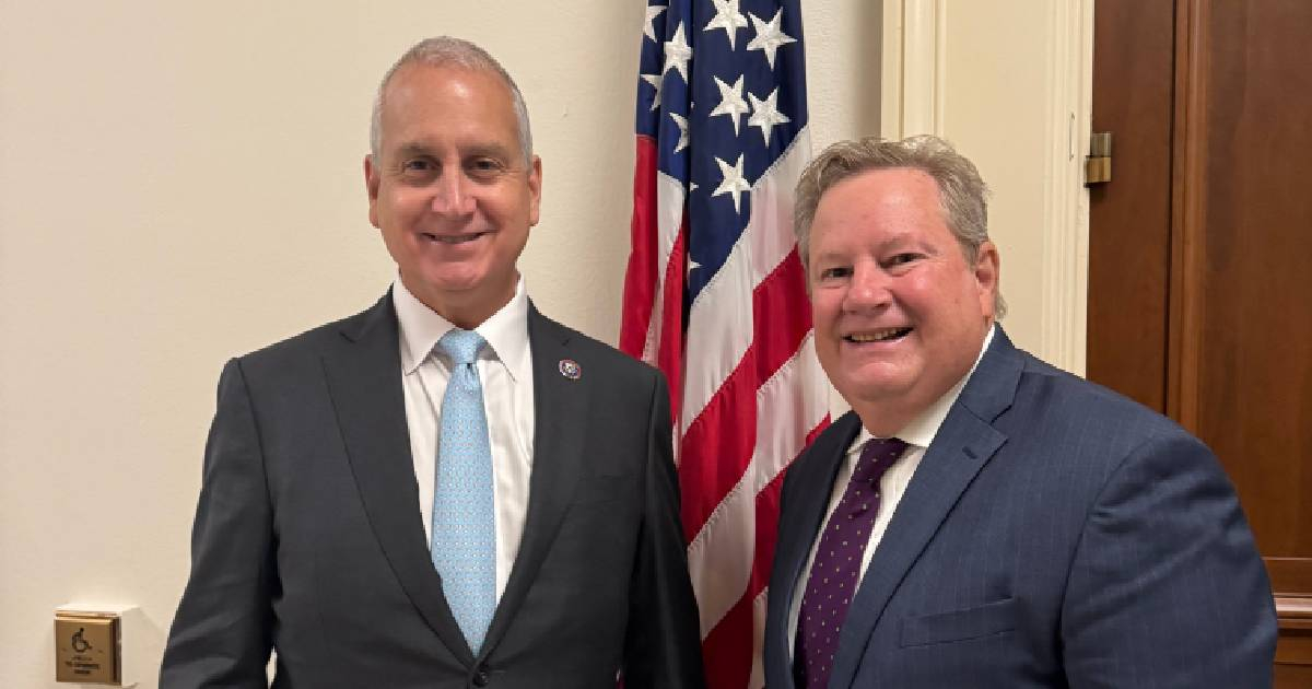 Mario Díaz-Balart warns: "Anyone who threatens U.S. officials will face consequences."