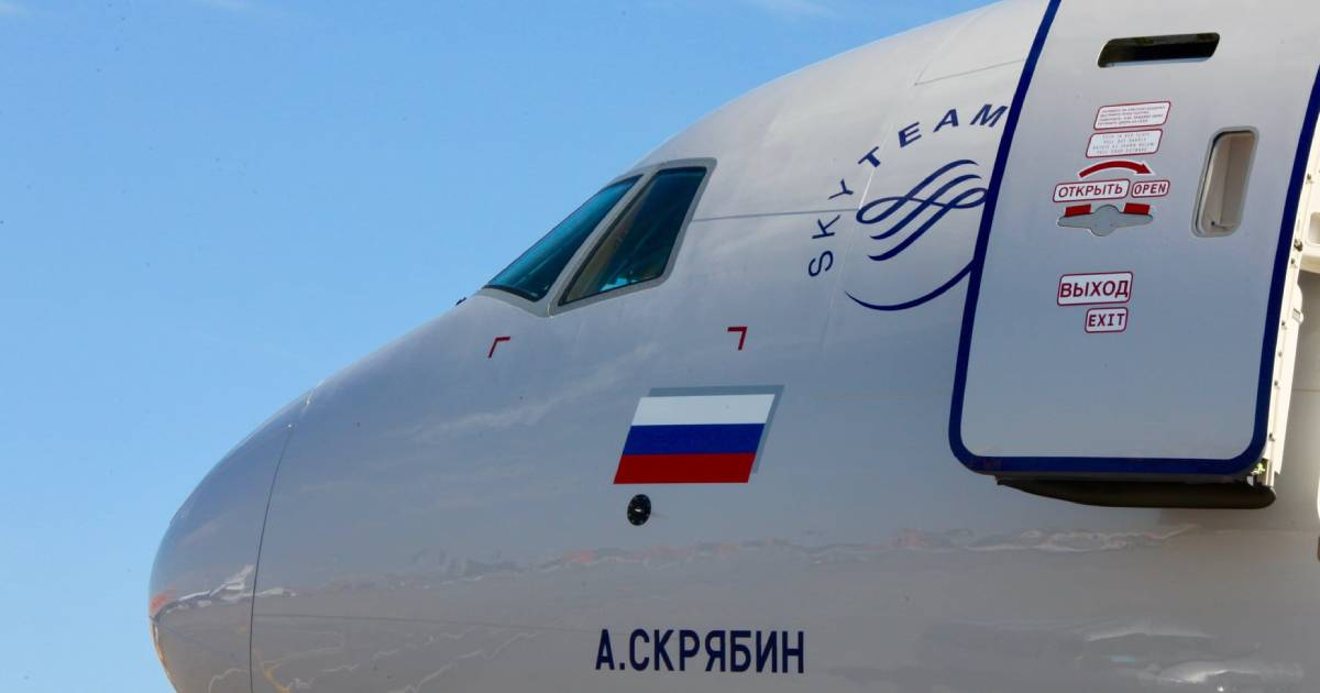 Russian Airlines Adjust Flight Plans Amid Cuba's Fuel Crisis