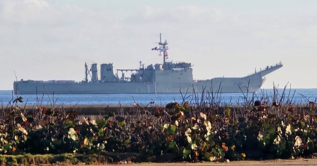This is how the arrival in Havana of ships with humanitarian aid sent by Mexico took place