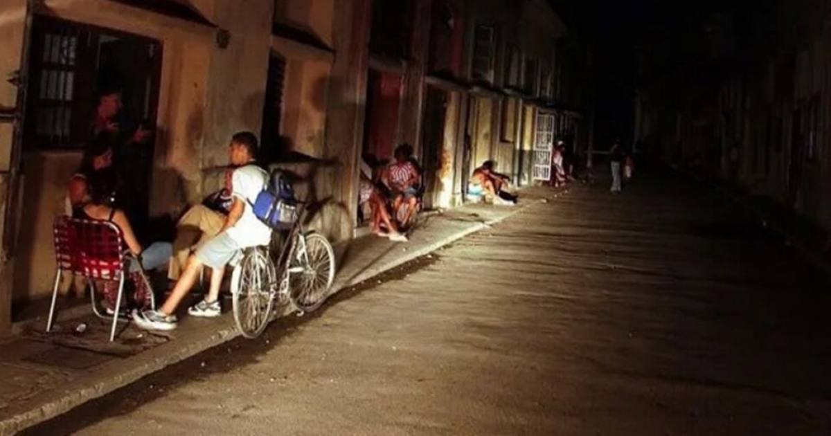 Blackouts in Cuba: Generation deficit remains above 1,700 MW