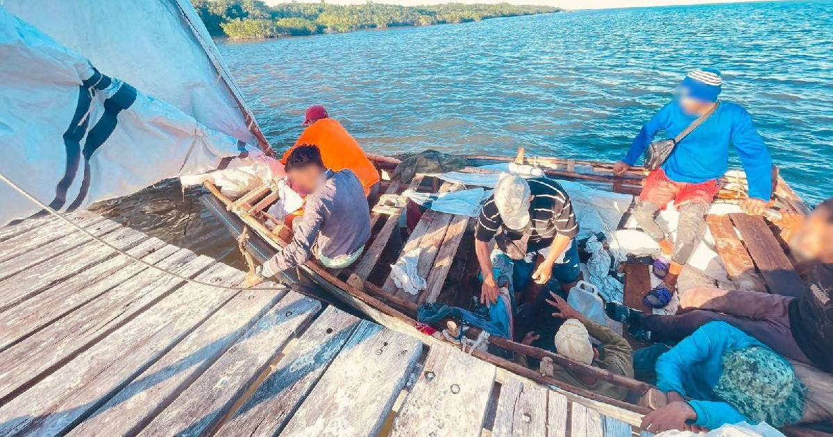 Seven Cuban rafters rescued in Mexico after shipwreck in the Caribbean