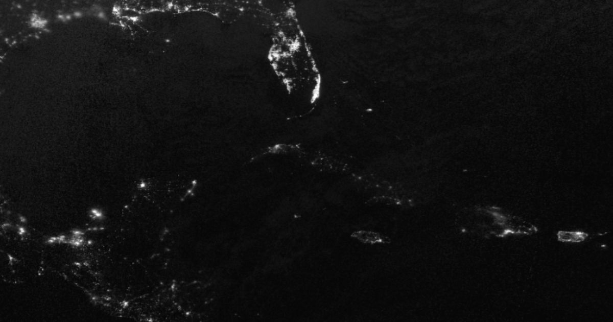 Cuba is dimming: satellite images show a 50% drop in nighttime light
