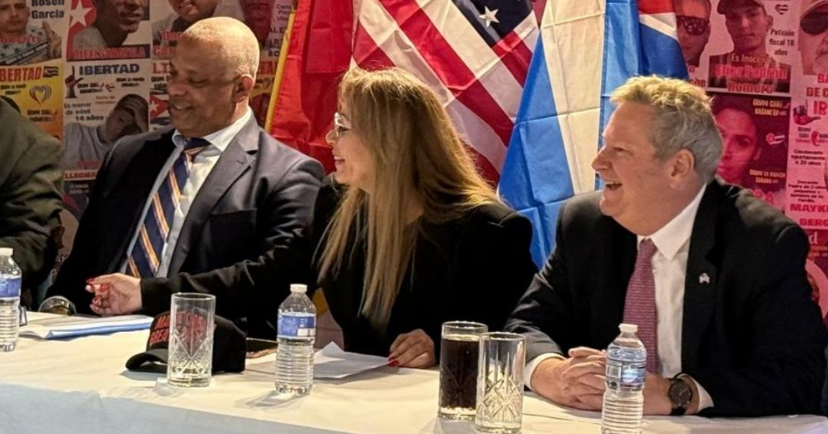 Mike Hammer in Madrid: "The future of Cuba will be decided by Cubans in freedom."