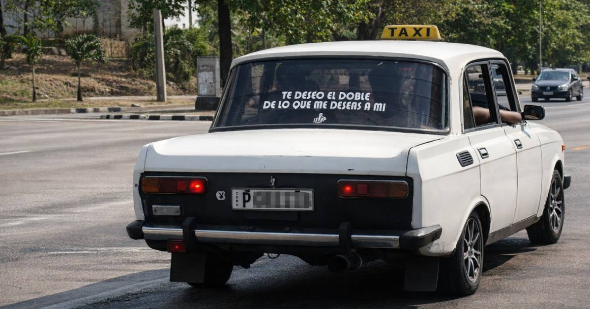 Cuban pays 8,000 pesos for a trip in Havana amid a transportation crisis