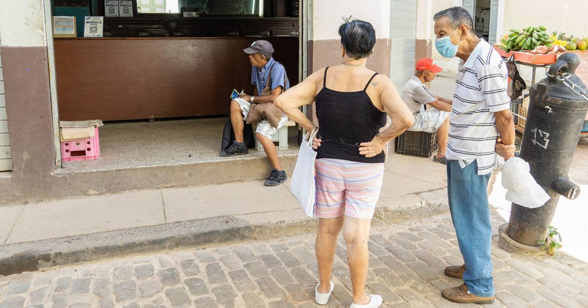 Cuban government changes the family basket: "Individuals will be subsidized, not products."