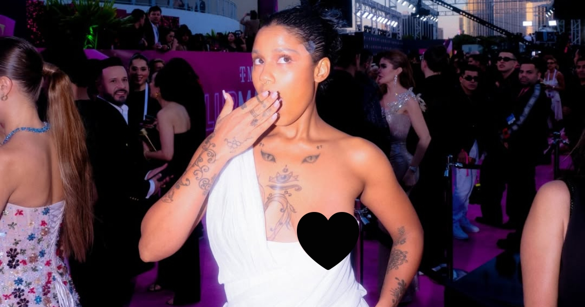 Tokischa's Bold Fashion Statement at Premios Lo Nuestro Sparks Debate