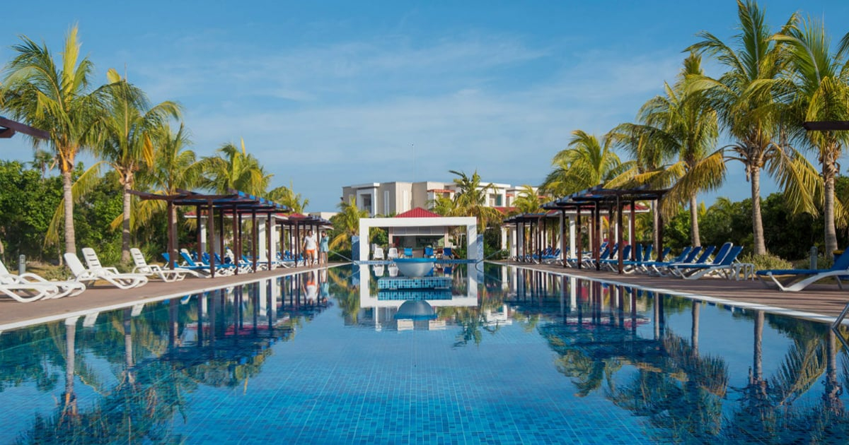 Thousands of Tourism Workers Left Stranded as Cayo Santa María Hotels Shut Down