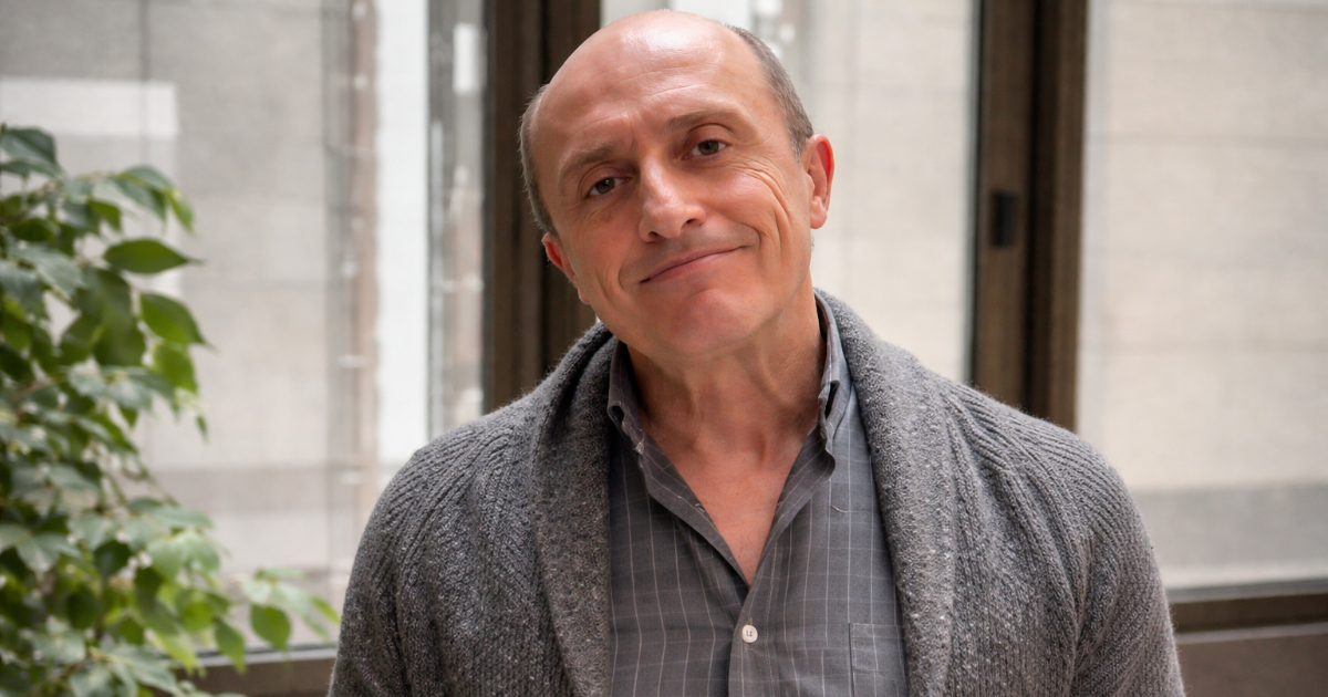 Pepe Viyuela Praises Cuban Regime for Healthcare and Human Rights, Blaming U.S. for Failures