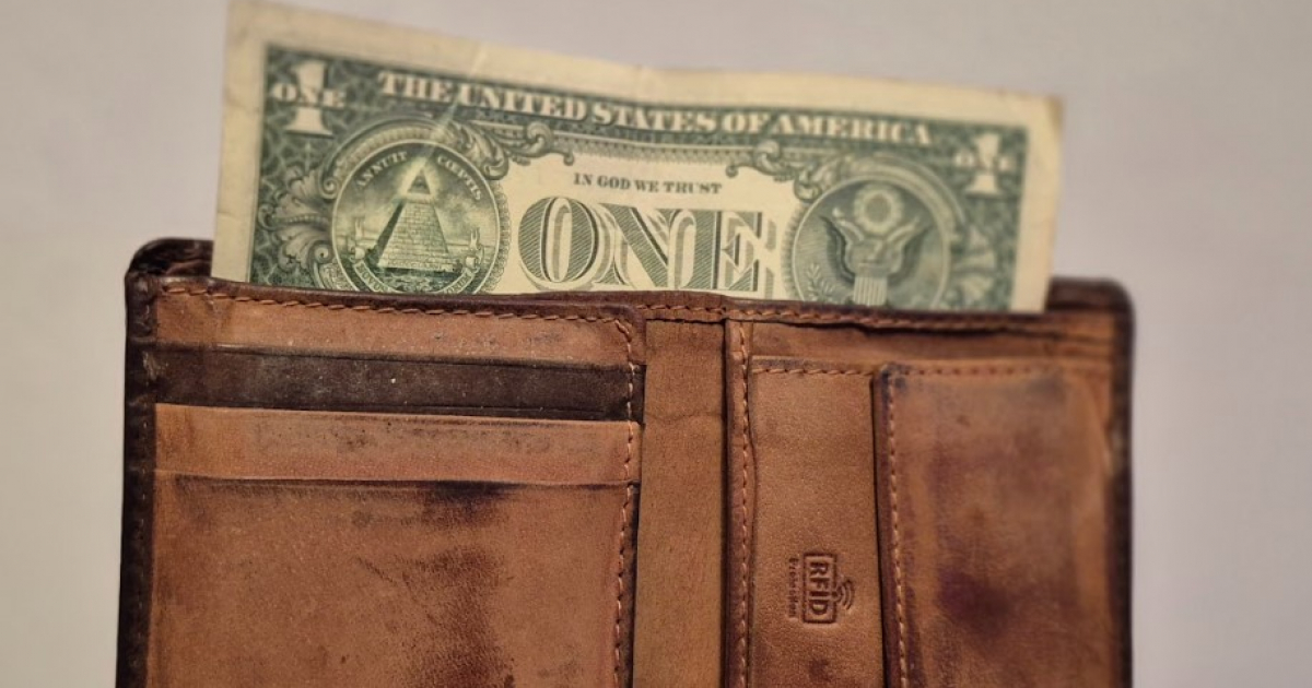 Rising Costs in Cuba's Informal Currency Market