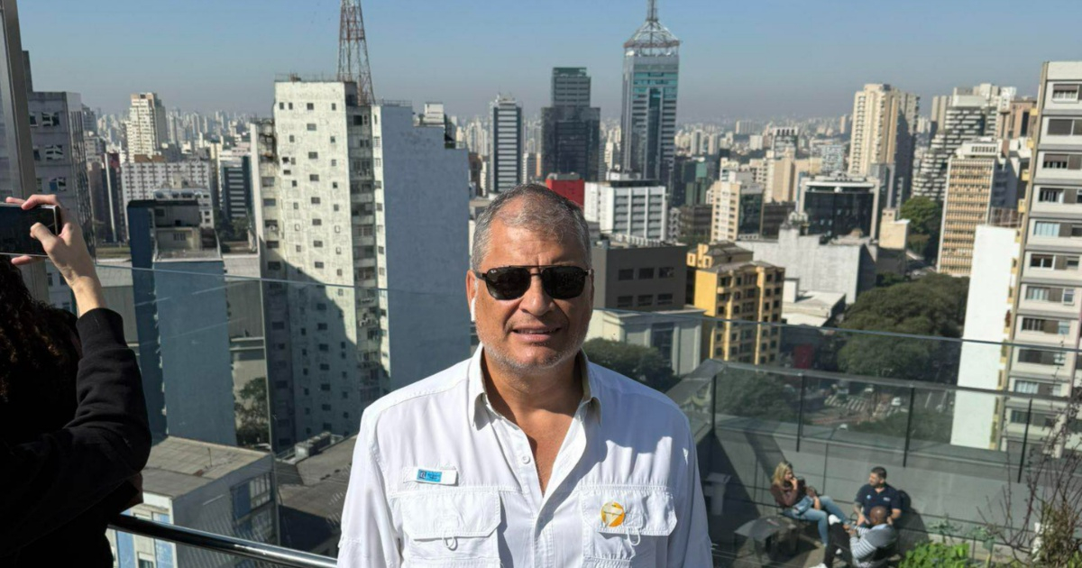 The U.S. will have "another Vietnam" if it invades Cuba: Rafael Correa asserts