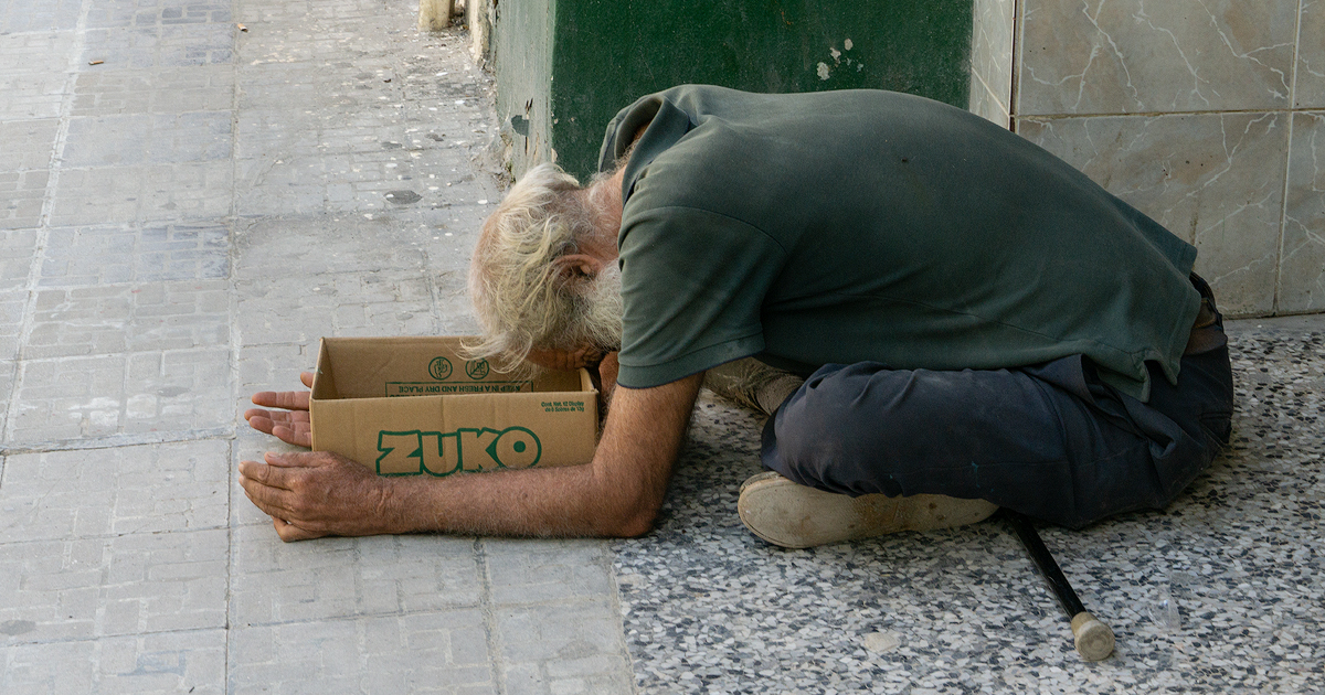 Economist warns that Cuba is facing the "end of the illusion" amid its worst economic crisis