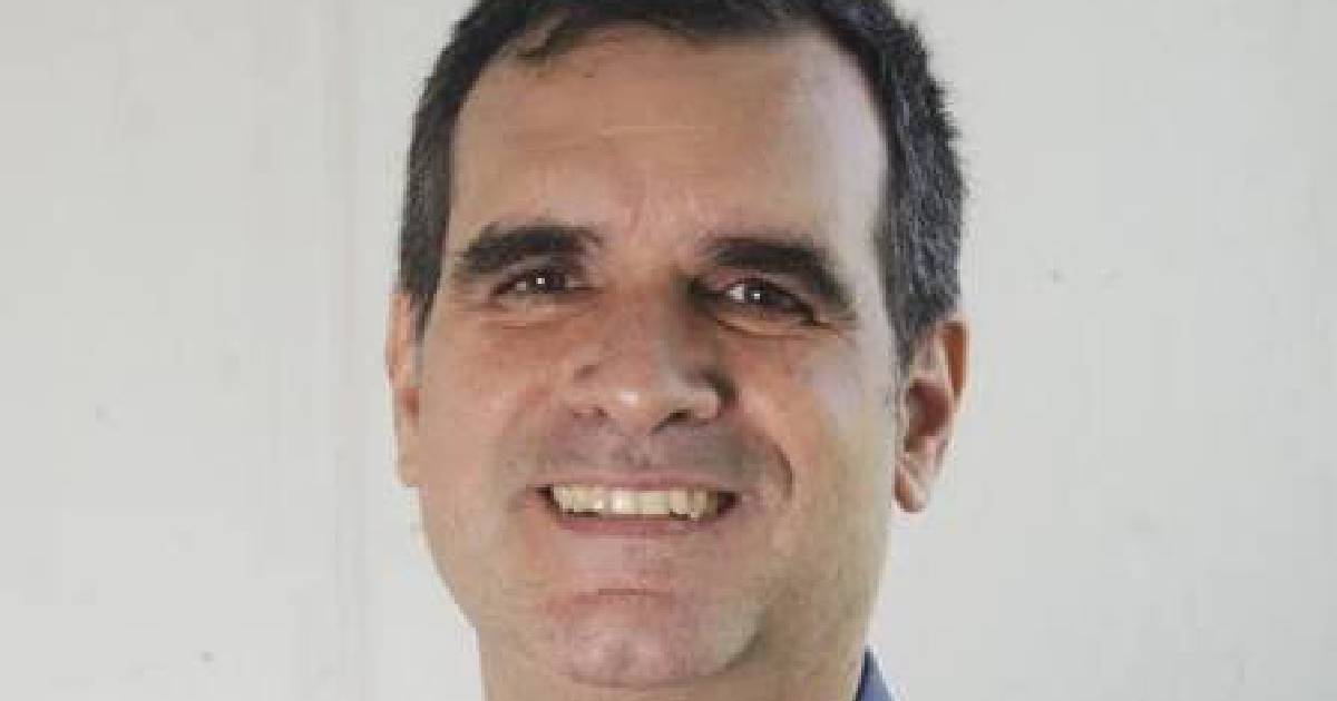 Professor Dismissed from CUJAE for Critical Facebook Posts: Brother of Diplomat Johana Tablada