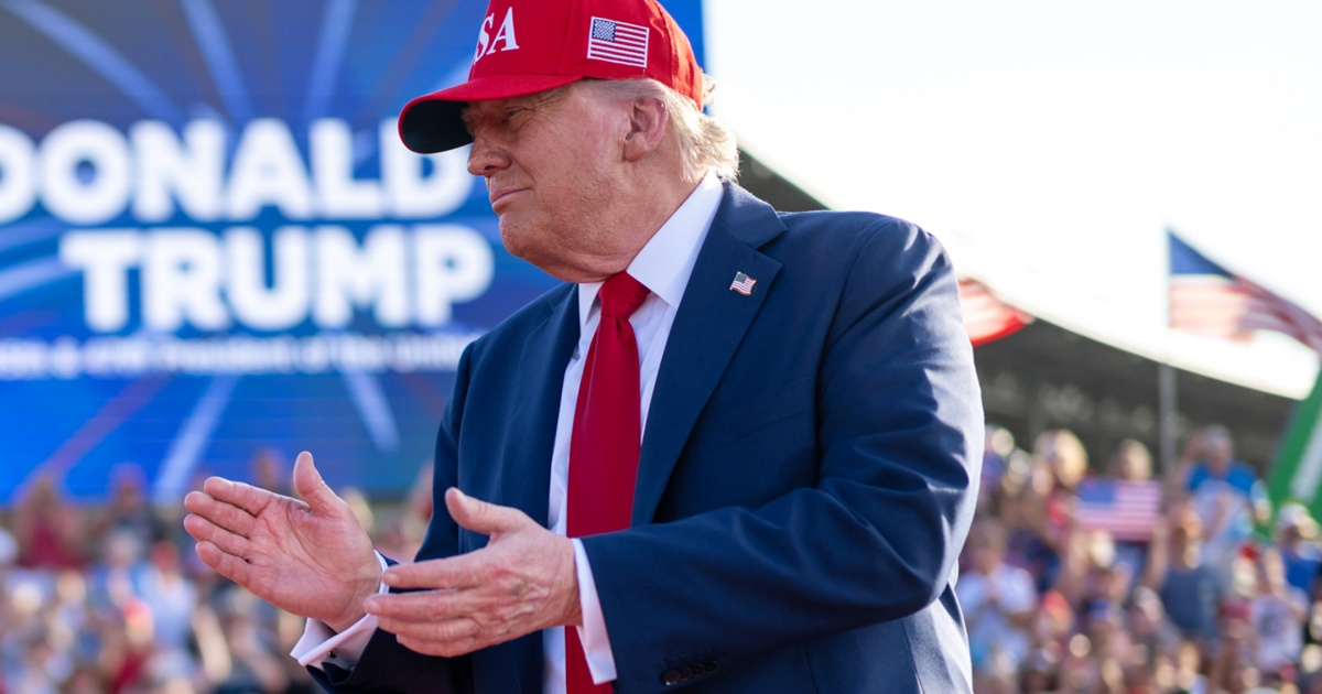 Trump Predicts Collapse of Cuban Regime Due to U.S. Intervention