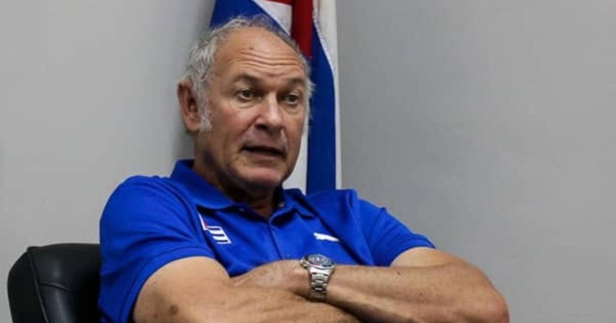 Alberto Juantorena's Health Reportedly in Critical Condition