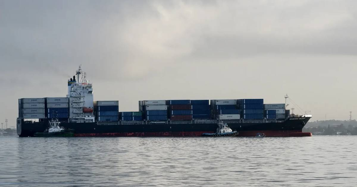 Container Ship Heads to Cuba from the United States