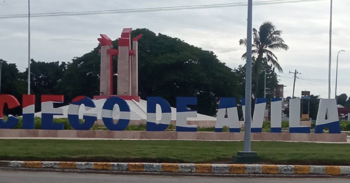 Ciego de Ávila Endures Extensive Blackout, Vital Services Only