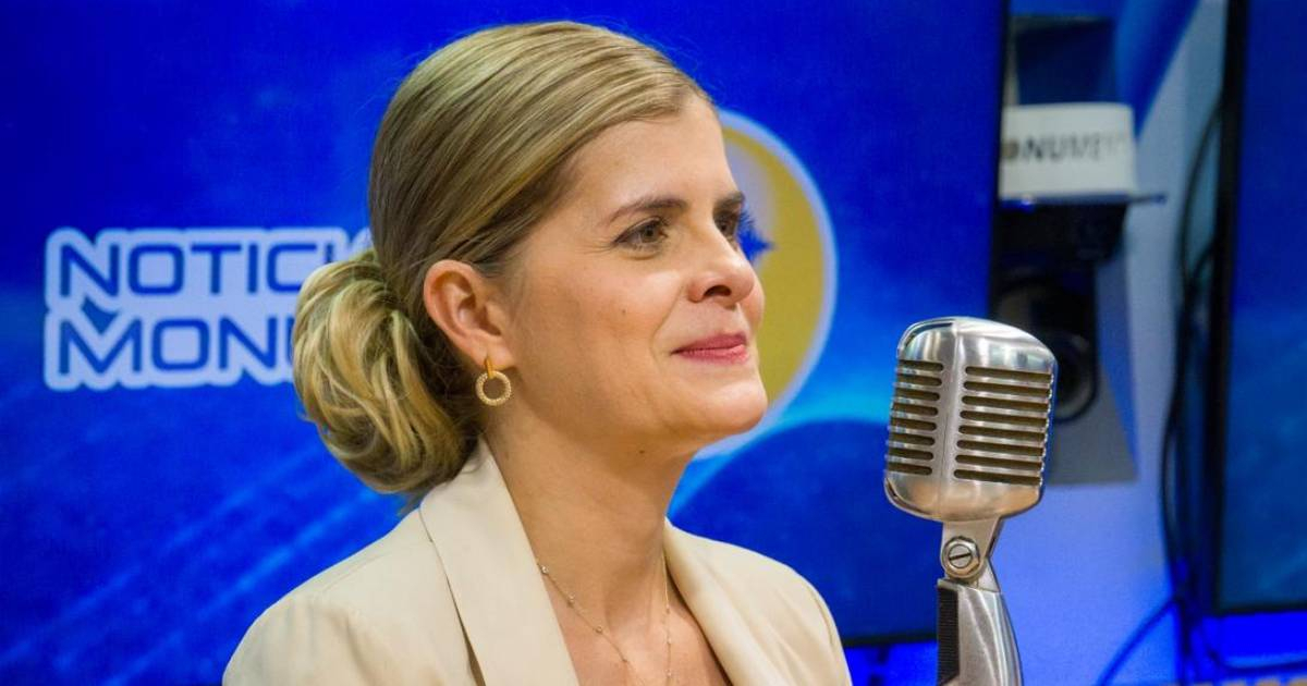 Costa Rica's President-Elect Explains Breaking Ties with Cuba