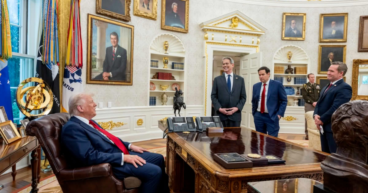 U.S. Treasury Secretary Foresees Gradual Regime Change in Cuba