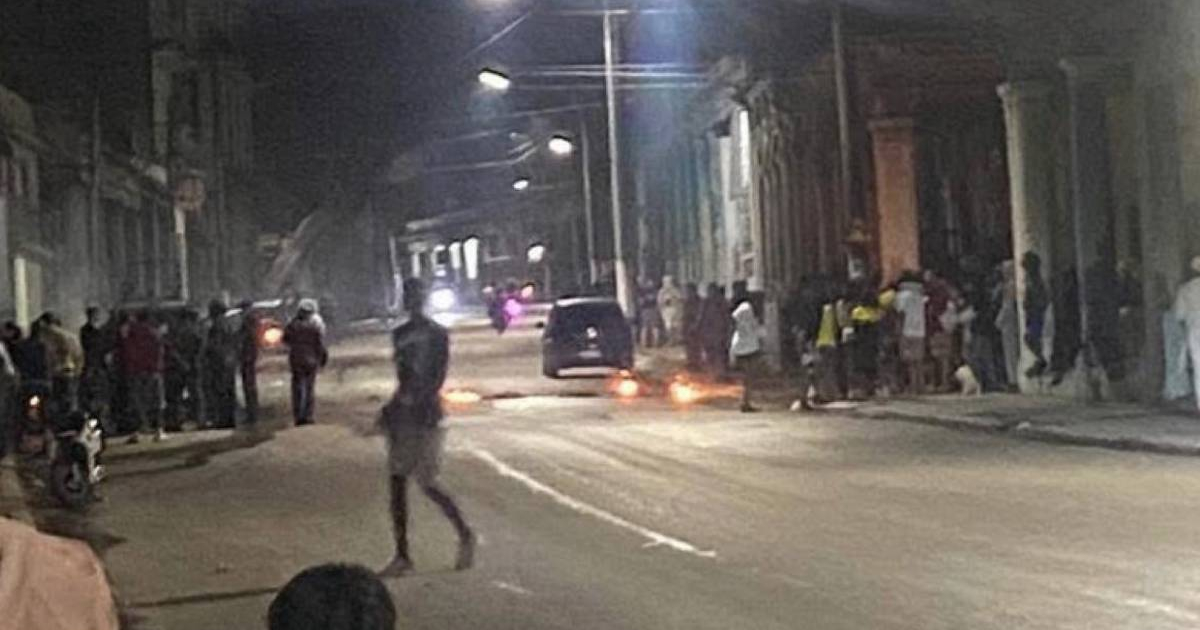 Police Surge and Pot-Banging Protest Near Havana's Toyo Corner