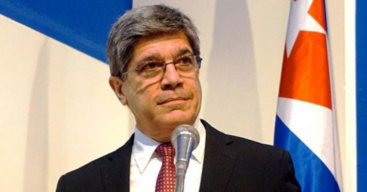 Cuban Government Firm: "Political System is Non-Negotiable"