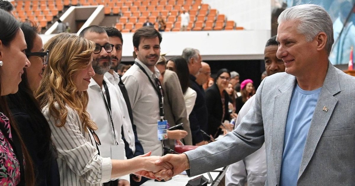 Cuban Leader Díaz-Canel Cynically Boasts of Cuba's "Example": "Is That Why We're a Threat?"