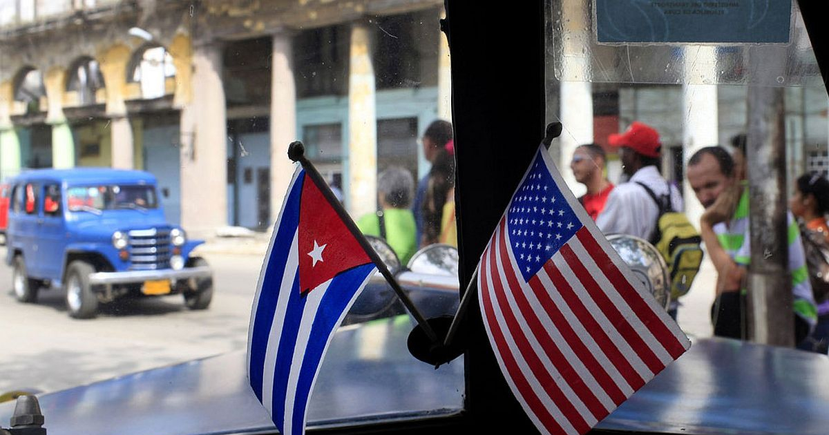 White House Spokesperson Refutes Reports of U.S.-Cuba Talks